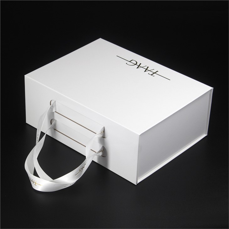 Rigid Paper Packaging White Gift Box