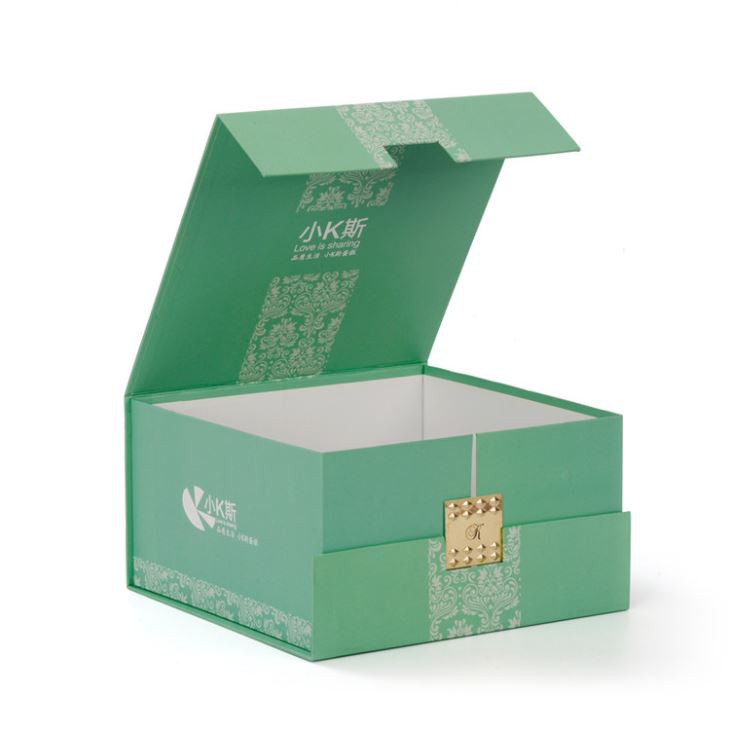 Magnetic Closure Box