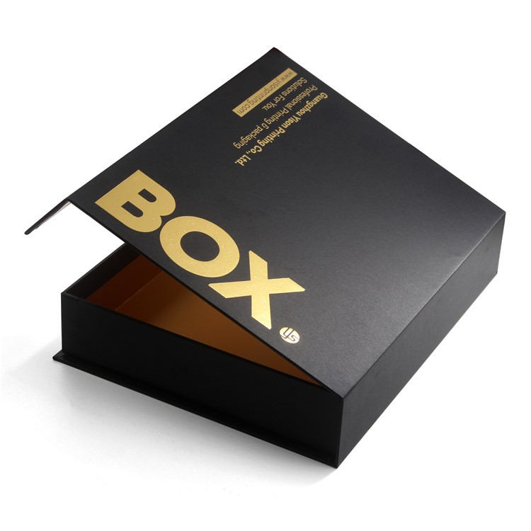 personalised gift box packaging 3