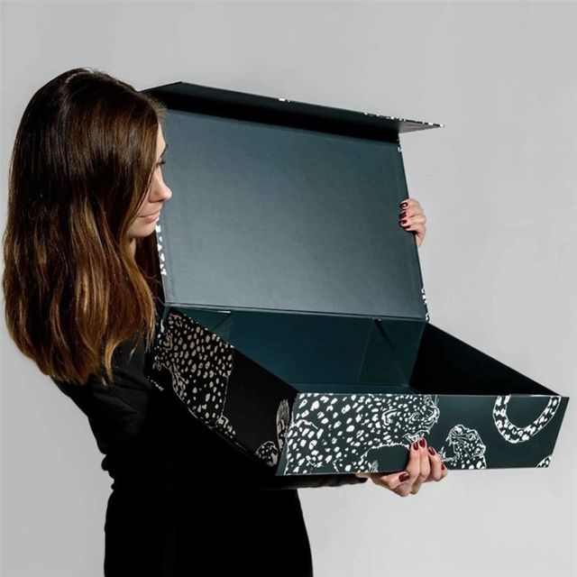 Large Cardboard Magnetic Box Packaging