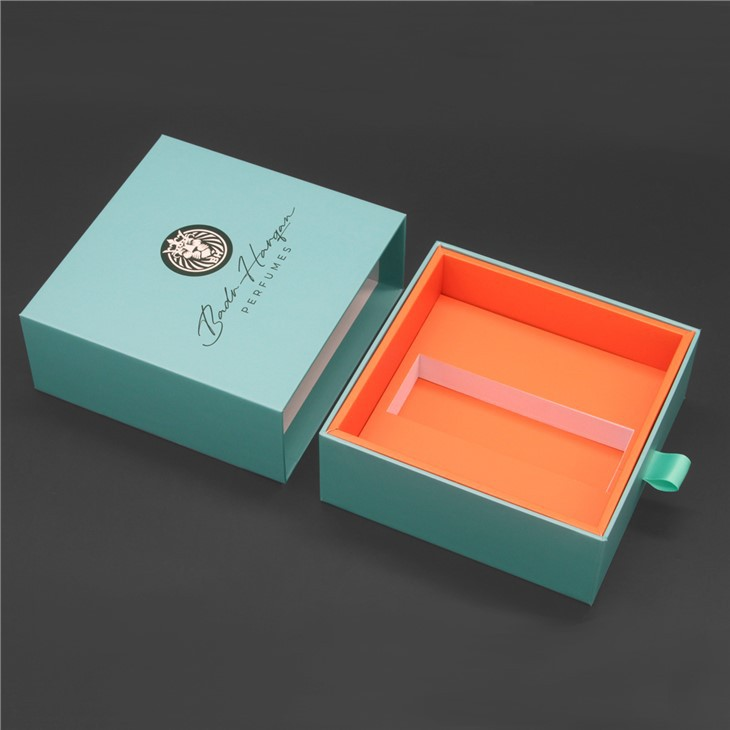 Luxury Packaging Boxes Perfume