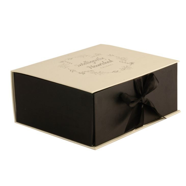 Medium Gift Box