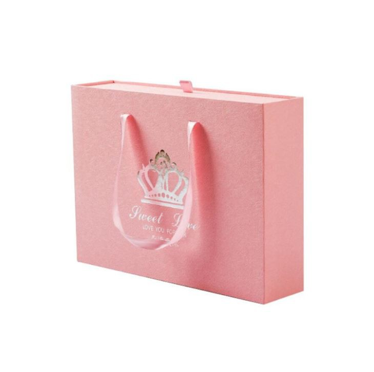Little Paper Gift Boxes