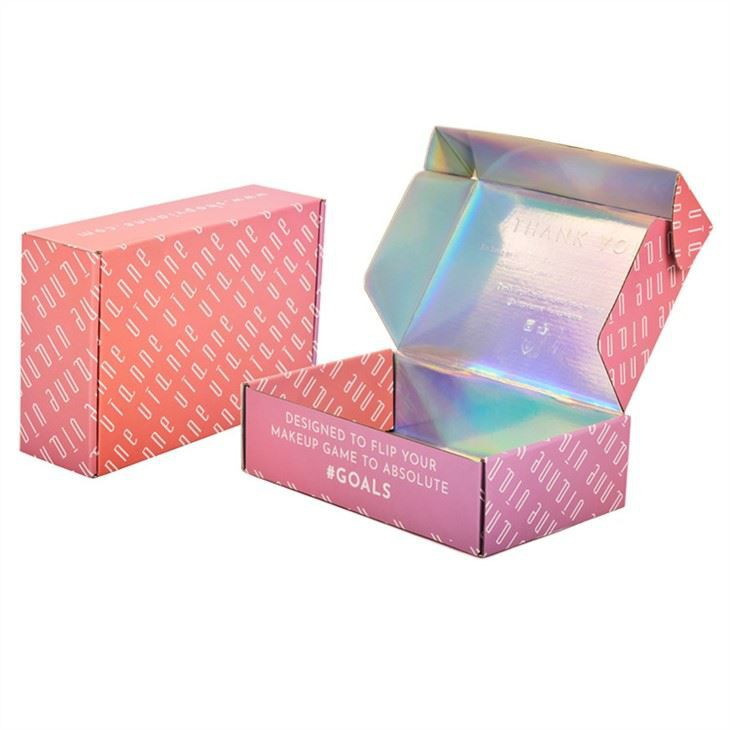 Holographic Mailer Box