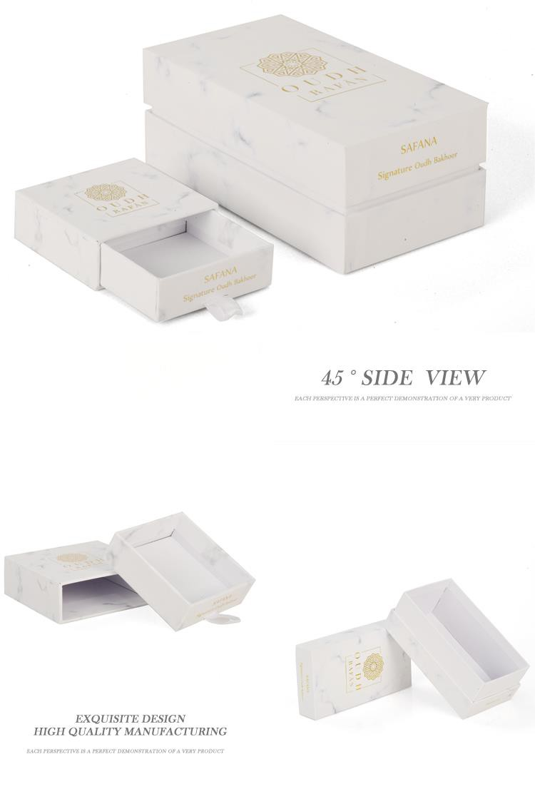 White Gift Boxes with Lids