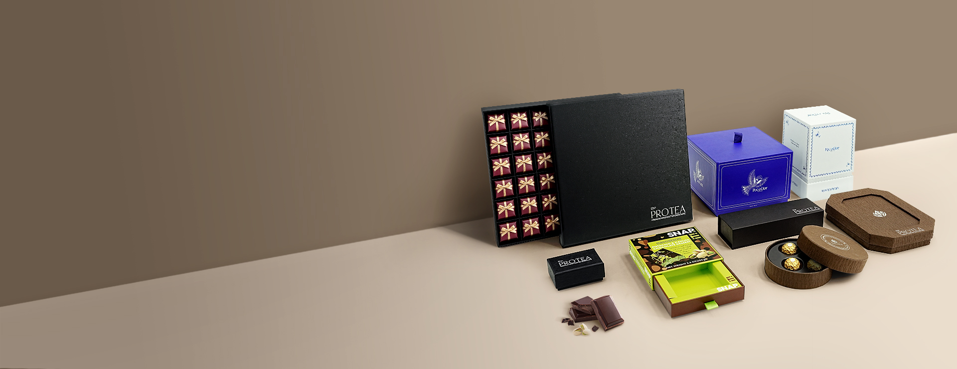 paper box and paper bag