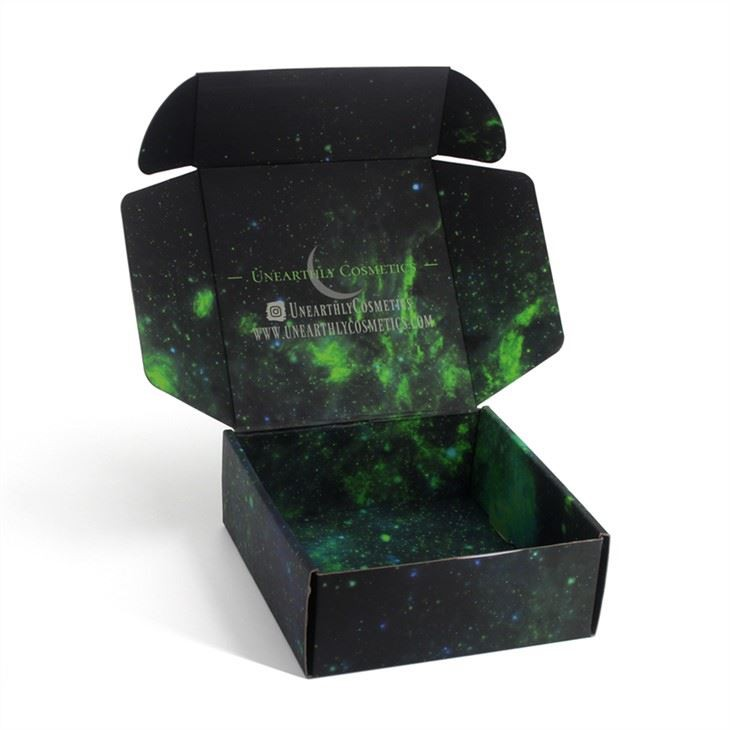 Personalized Ecommerce Shipping Box