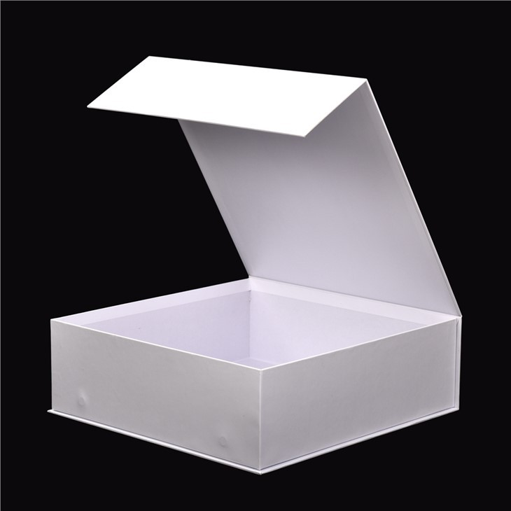 White Magnetic Box