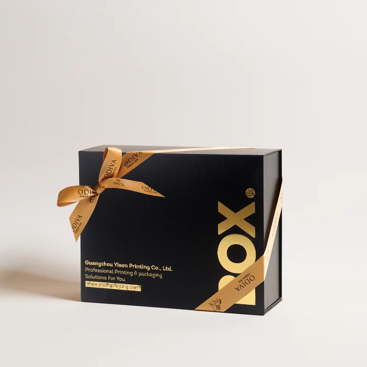 Personalised Gift Box Packaging