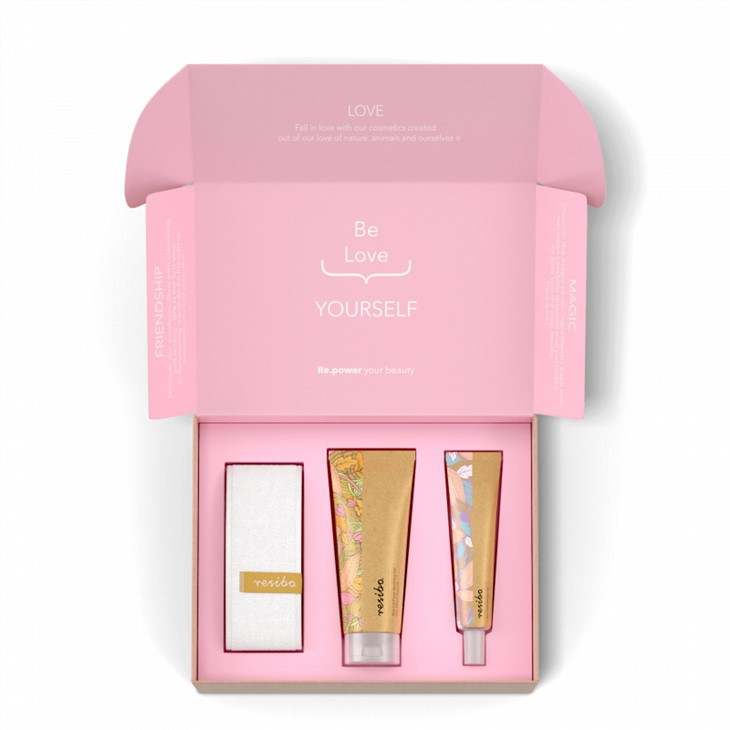 Cream Shipping Boxes