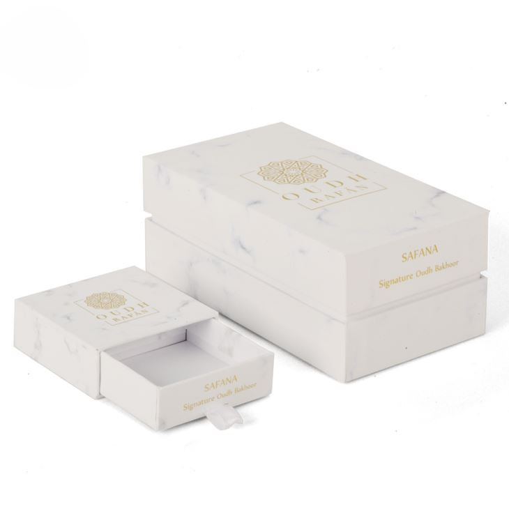 White Gift Boxes with Lids